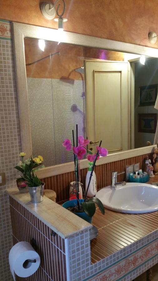 Orange Ville Villamassargia Dış mekan fotoğraf