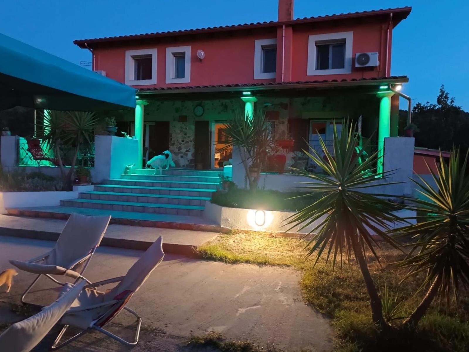 Orange Ville Villamassargia Dış mekan fotoğraf