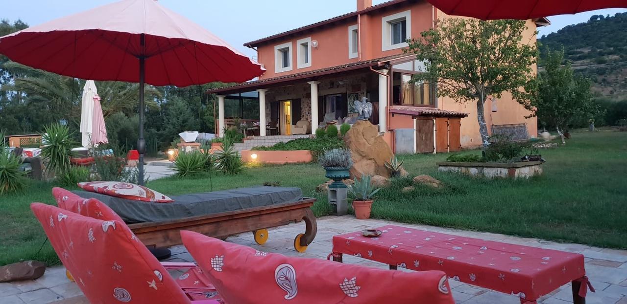 Orange Ville Villamassargia Dış mekan fotoğraf